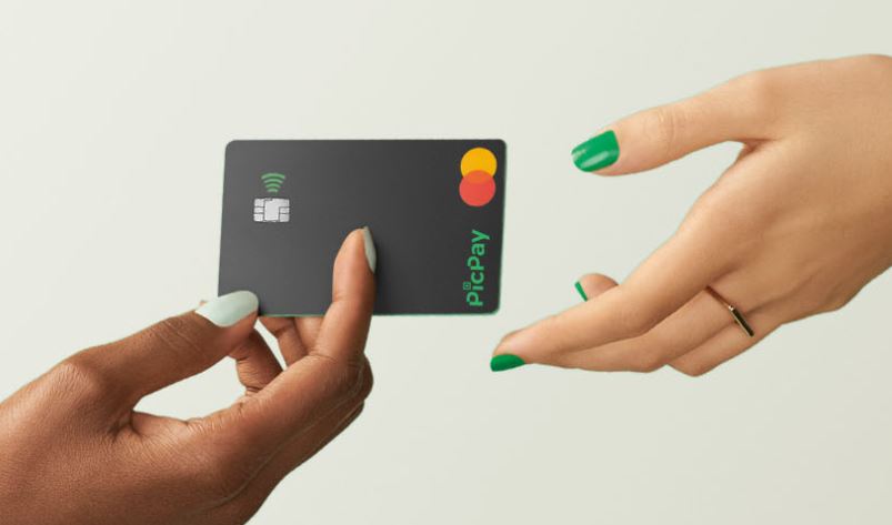 Descubra como funciona e como pedir um cartão de crédito do PicPay (Imagem: Divulgação/PicPay)