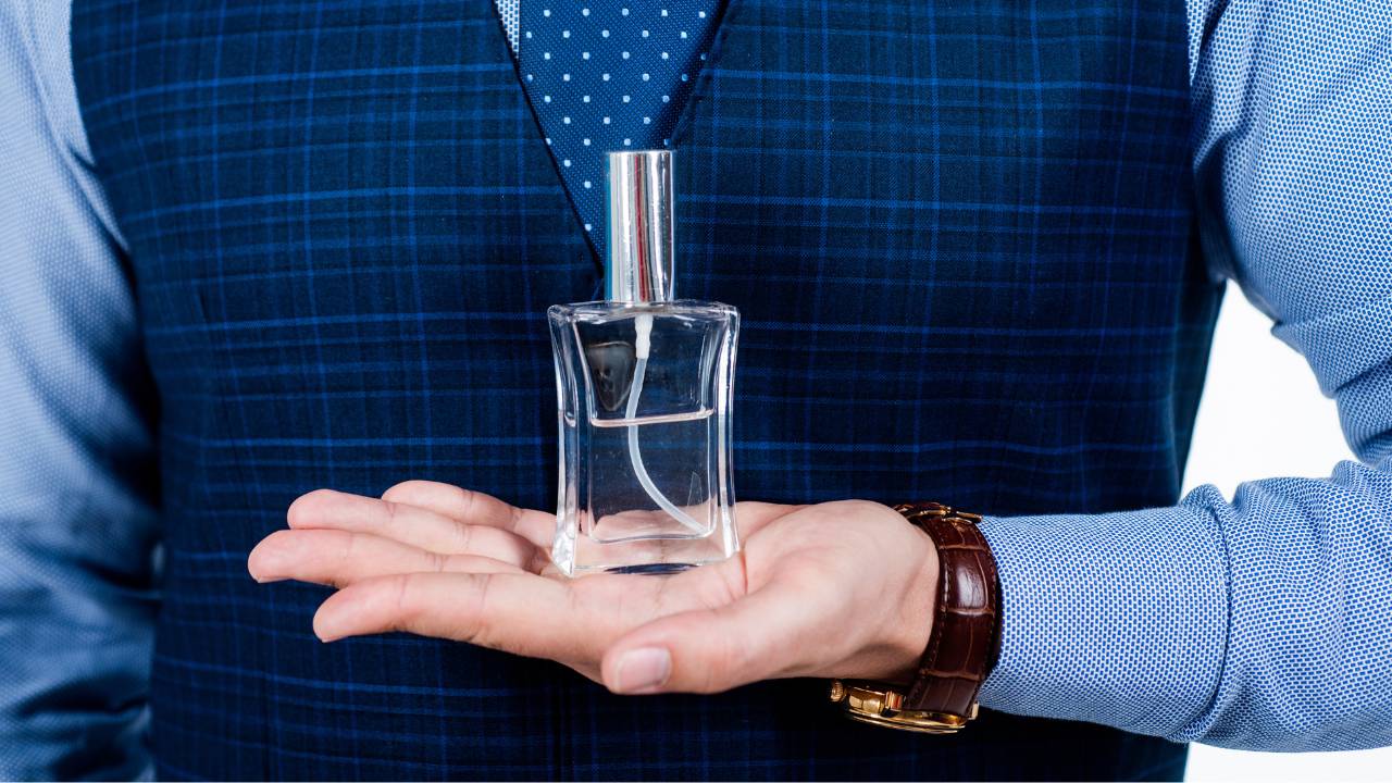 5 perfumes masculinos baratos que parecem importados, ranqueados